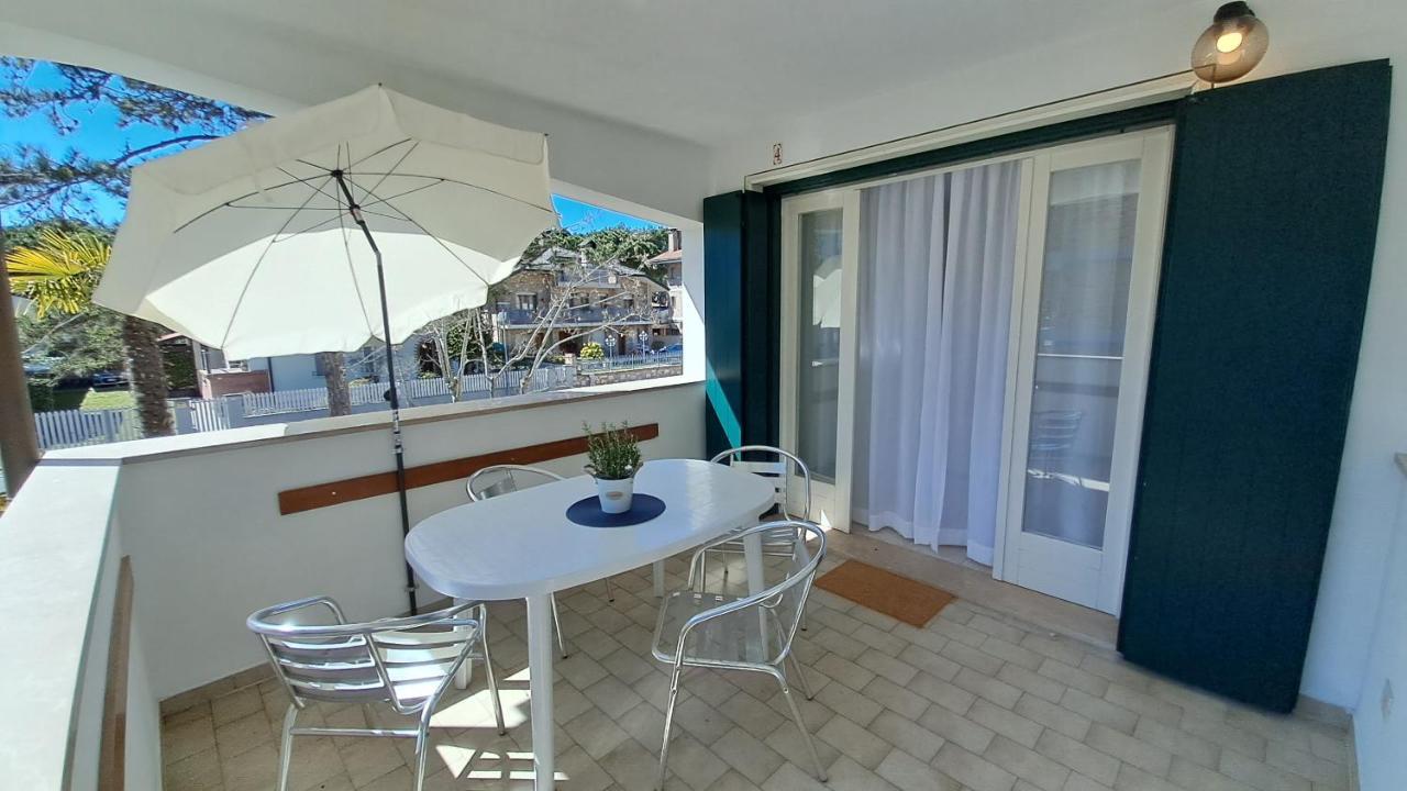 Villa Barbara Fra I Pini Lignano Sabbiadoro Dış mekan fotoğraf